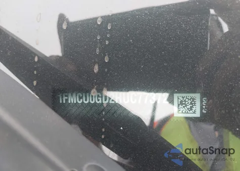 2017 Ford Escape Se z USA, uszkodzony, nr VIN 1FMCU0GD2HUC77372